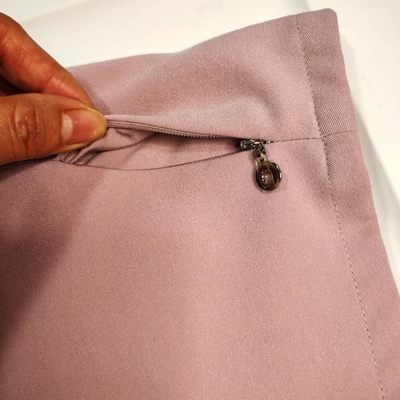 Movement by Butter Soft Mintaka scrub top, shirt collar, size L,mauve pink. - Picture 5 of 17